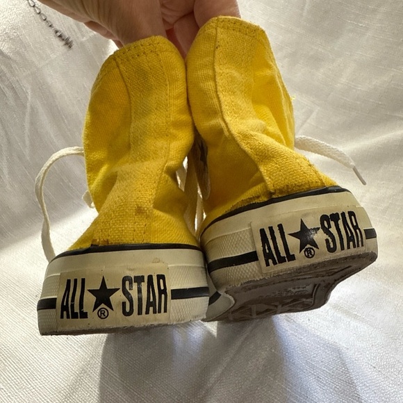 Converse Yellow High-Top Sneakers vintage lemon yellow hi tops - Picture 9 of 11